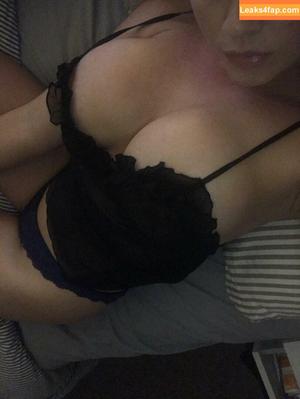 Melissa Debling photo #0442