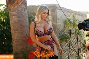 Melissa Debling photo #0858