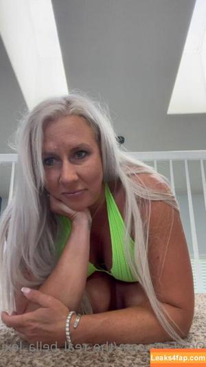 Melissa Williams photo #0022