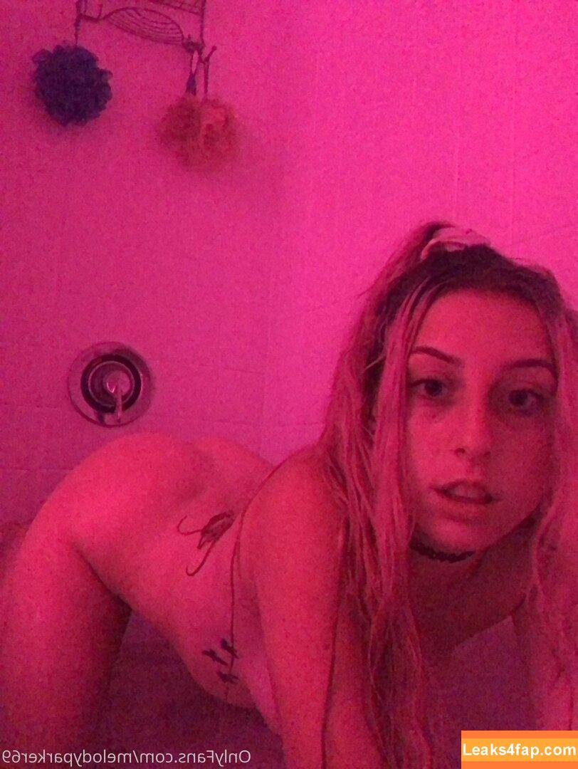 Melody Parker / iloveconch / melodyparker69 / pornstar leaked photo photo #0039