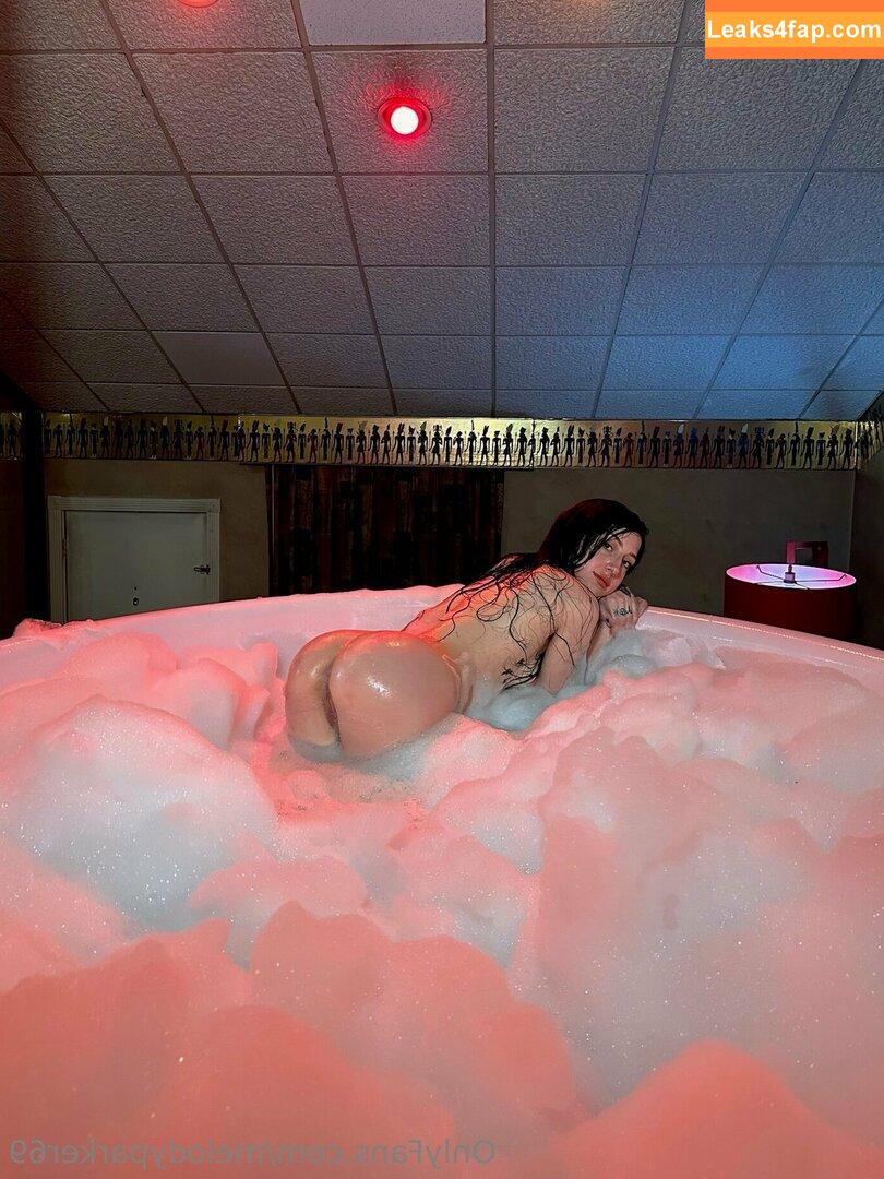 Melody Parker / iloveconch / melodyparker69 / pornstar leaked photo photo #0056
