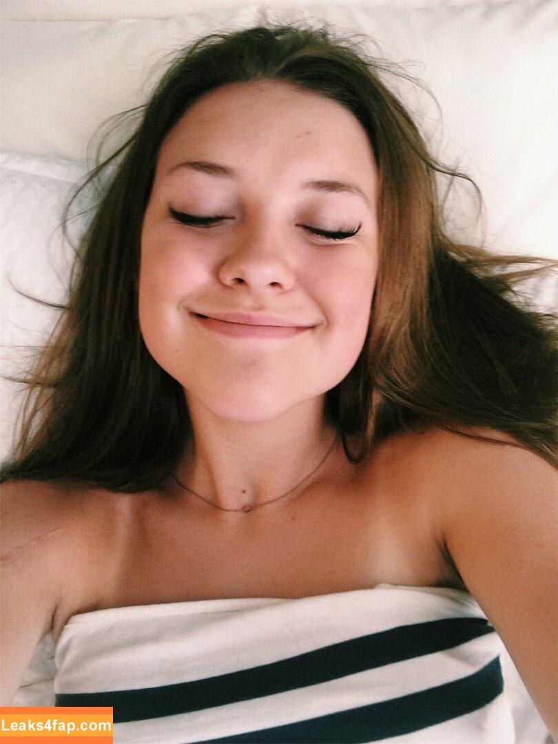 Mia Fryer / miafryerr leaked photo photo #0007