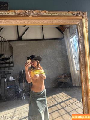 Mia Valentine photo #0345