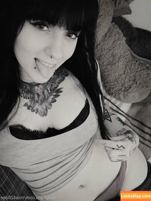 mia420dee photo #0023