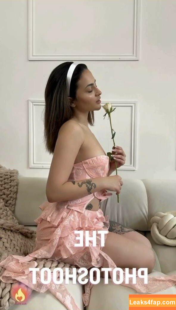 Miaxmon / xoxmia leaked photo photo #0083