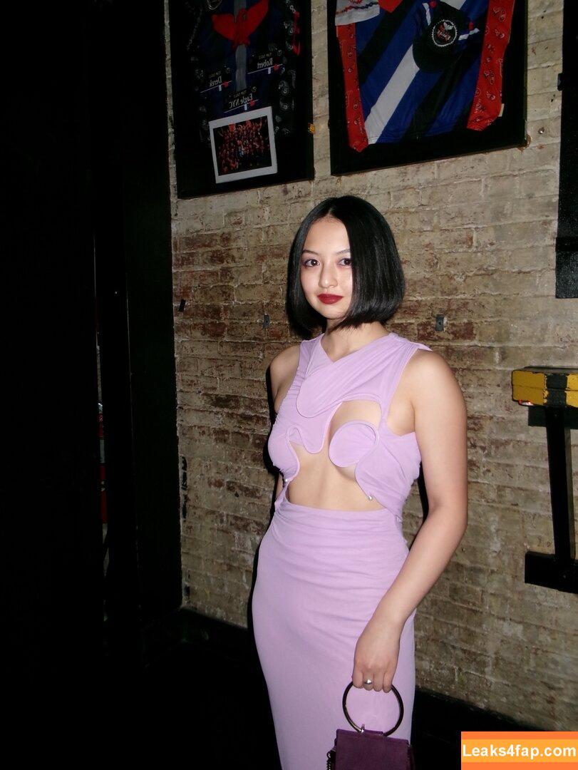 Michaela Zee / michaelazee / sheismichaela leaked photo photo #0044