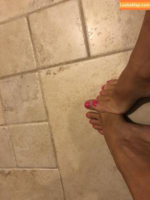 Michelle Thorne photo #0073