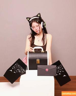 Mihye photo #0004