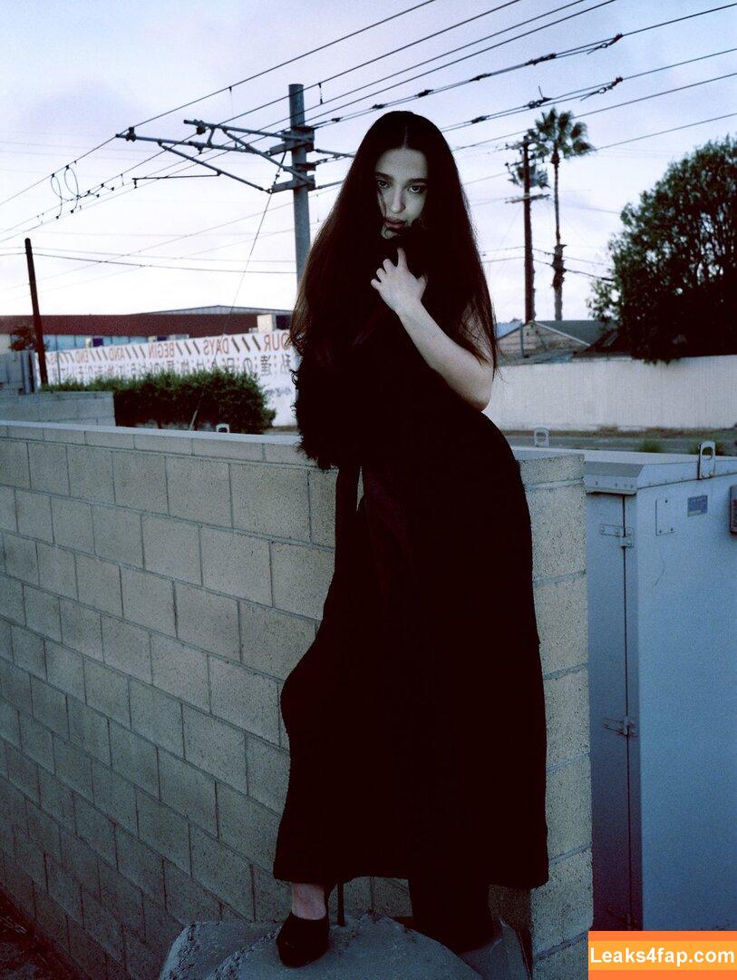 Mikey Madison / mikeyymadison / onlymikeyyyyy leaked photo photo #0188