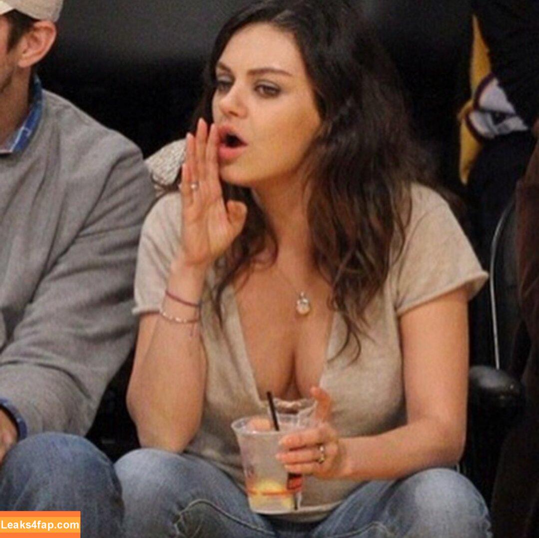 Mila Kunis / MILAKUNISV leaked photo photo #0021