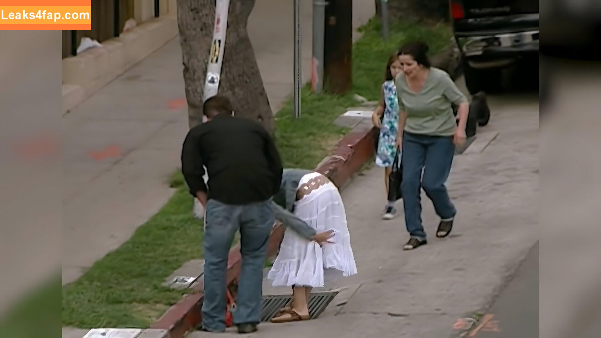 Mila Kunis / MILAKUNISV leaked photo photo #0097