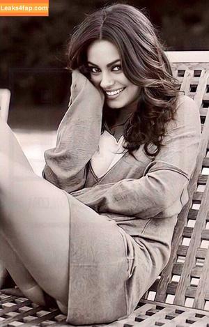 Mila Kunis photo #0048