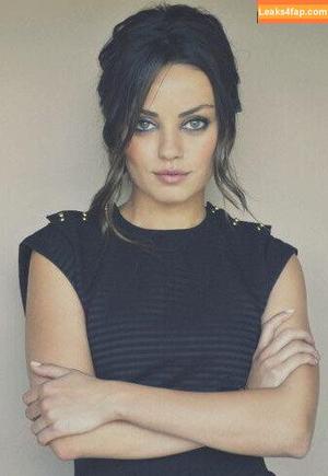 Mila Kunis фото #0135