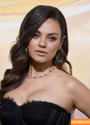 Mila Kunis photo #0201