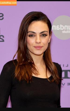 Mila Kunis photo #0204