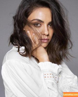 Mila Kunis фото #0572
