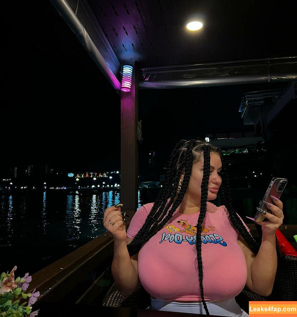 Mila Pink / kokoscheviy / sexymilapink leaked photo photo #0036