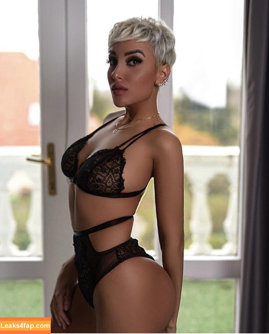 Mila Rodriguez / milarodriguezxxx / milastauffer__ leaked photo photo #0002