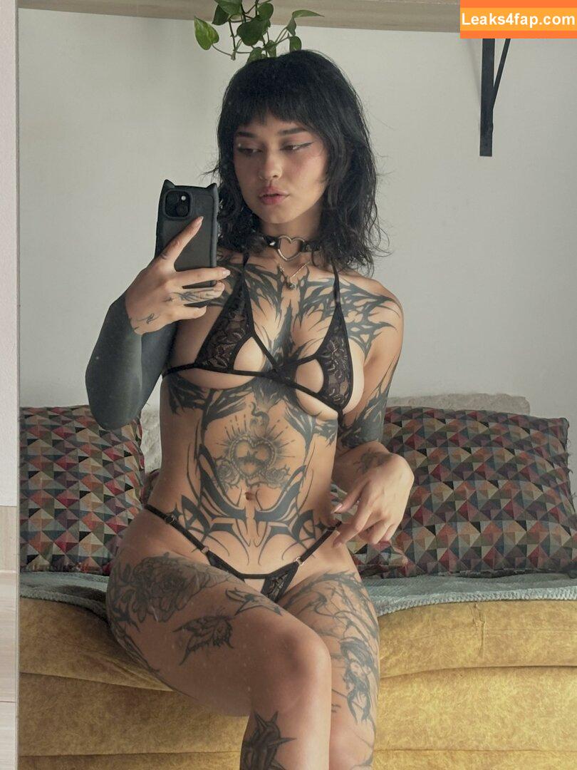 Milaxfairyy / milaxmartinez / venuscvlt leaked photo photo #0065