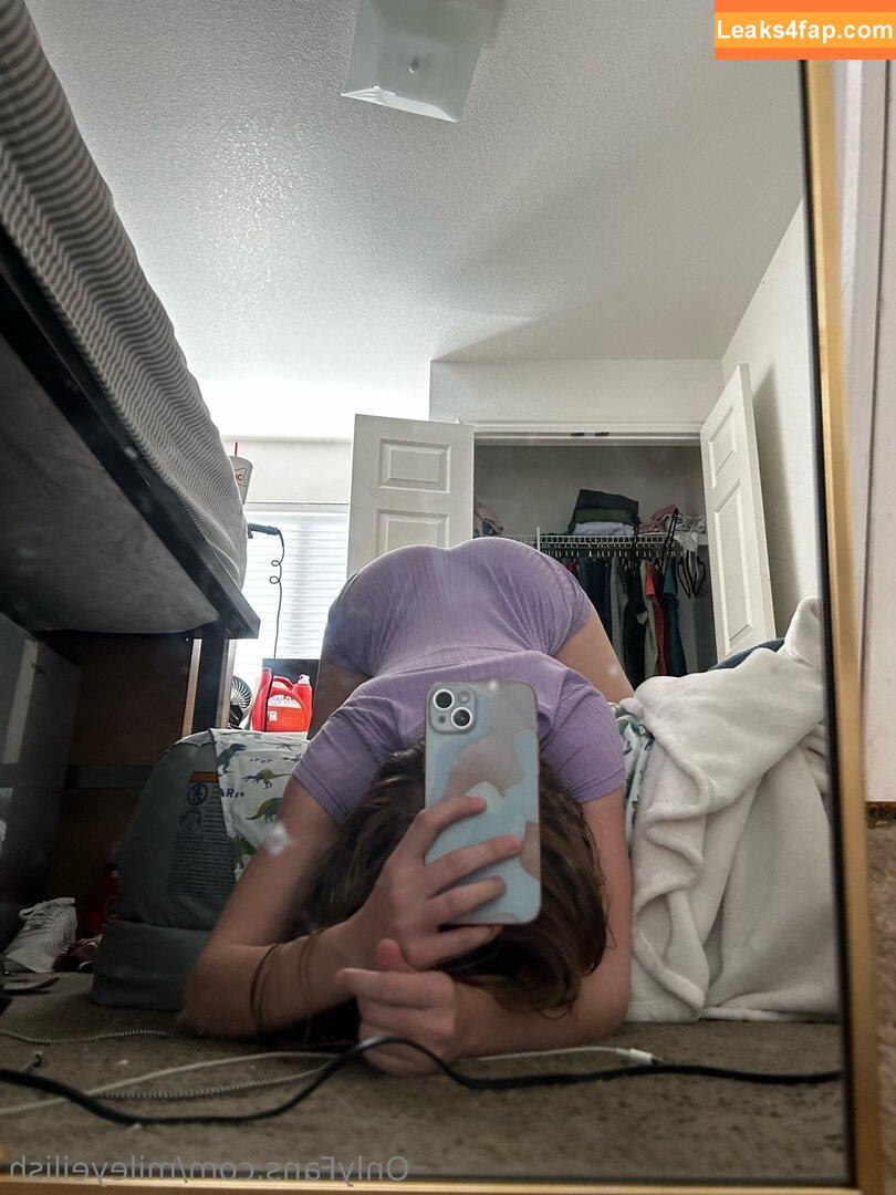 mileyeilish / billieeilish leaked photo photo #0019