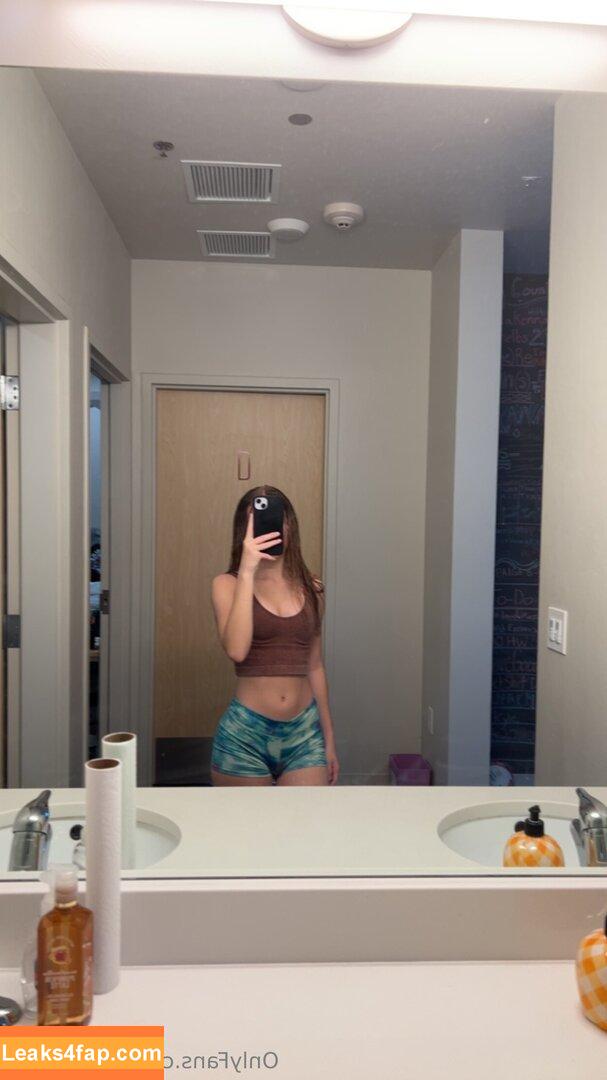 mileyeilish / billieeilish leaked photo photo #0040