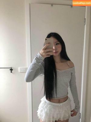 mina photo #0008