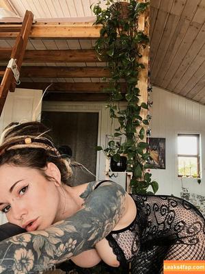 Miss Felixity photo #0047