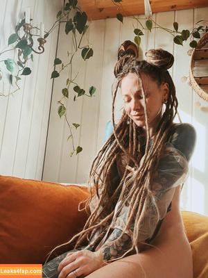 Miss Felixity photo #0066