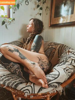 Miss Felixity photo #0205