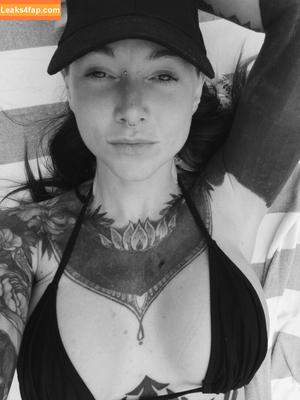 Miss Felixity photo #0236