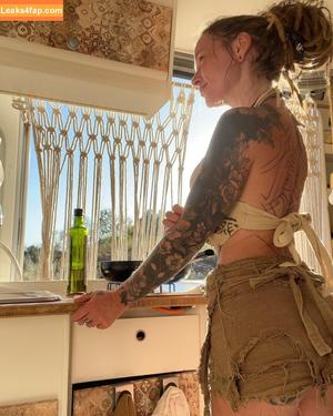 Miss Felixity photo #0238