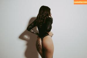 Miss Felixity photo #0271