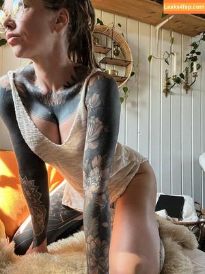 Miss Felixity photo #0337