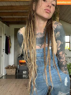 Miss Felixity photo #0342