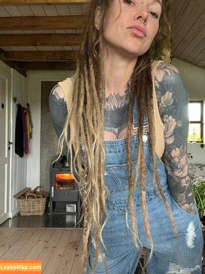 Miss Felixity photo #0367