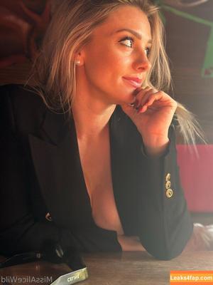 Missalicewild photo #0054