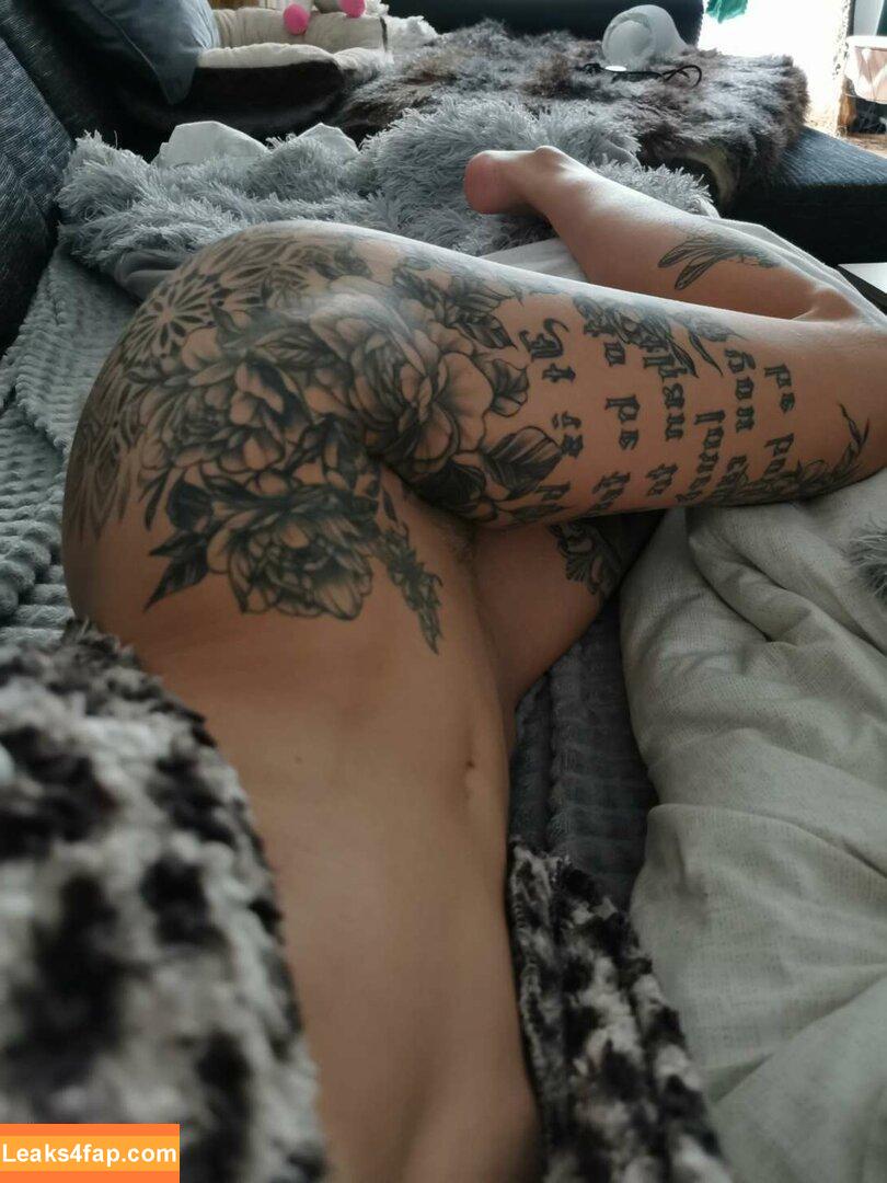 Missfarmgirlxs / Chantal Christina Schmidt / original_farmgirl leaked photo photo #0025
