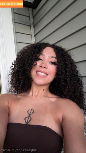 missfrizz photo #0011