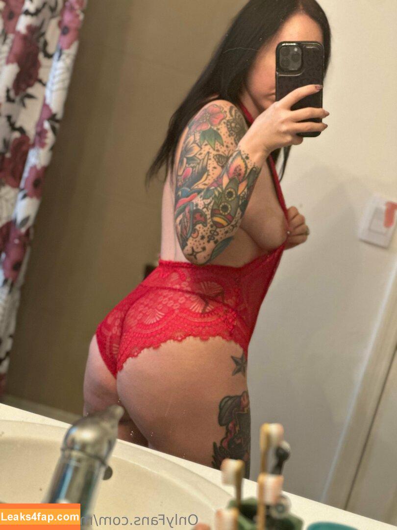 Misskitty1031 / Jeremysnotfunny / Mrsnotfunny leaked photo photo #0047