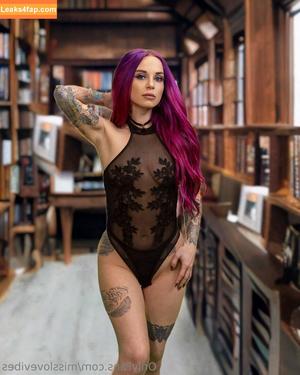 misslovevibes photo #0001