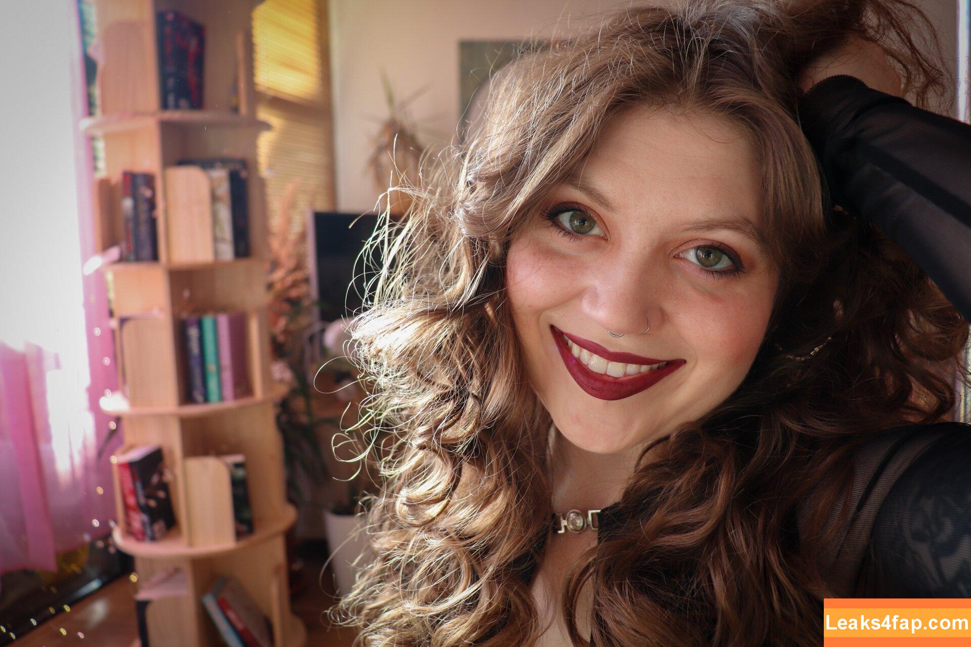 MissMousieMouse / Mousie / Yogscast / _mousie_mouse leaked photo photo #0215