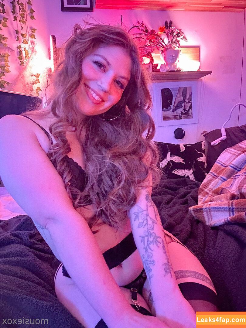 MissMousieMouse / Mousie / Yogscast / _mousie_mouse leaked photo photo #0405