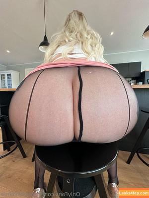 missyozillafree photo #0045