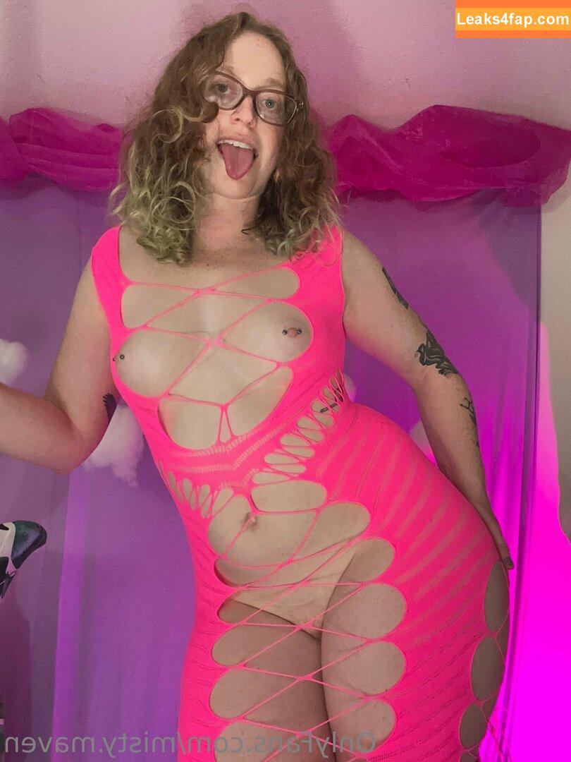 misty.maven /  leaked photo photo #0016