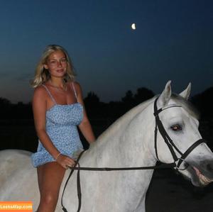 mollymercedes photo #0029