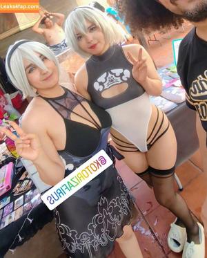 Momoiro Cosplay photo #0033