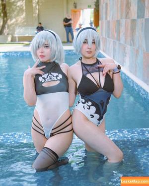 Momoiro Cosplay photo #0039