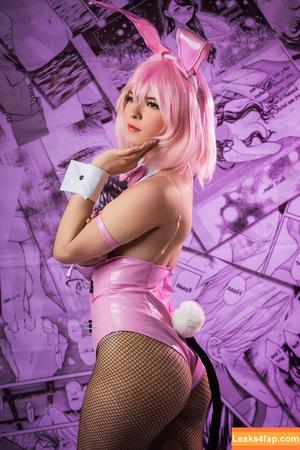 Momoiro Cosplay photo #0044