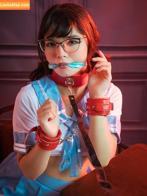 Momoiro Cosplay photo #0069