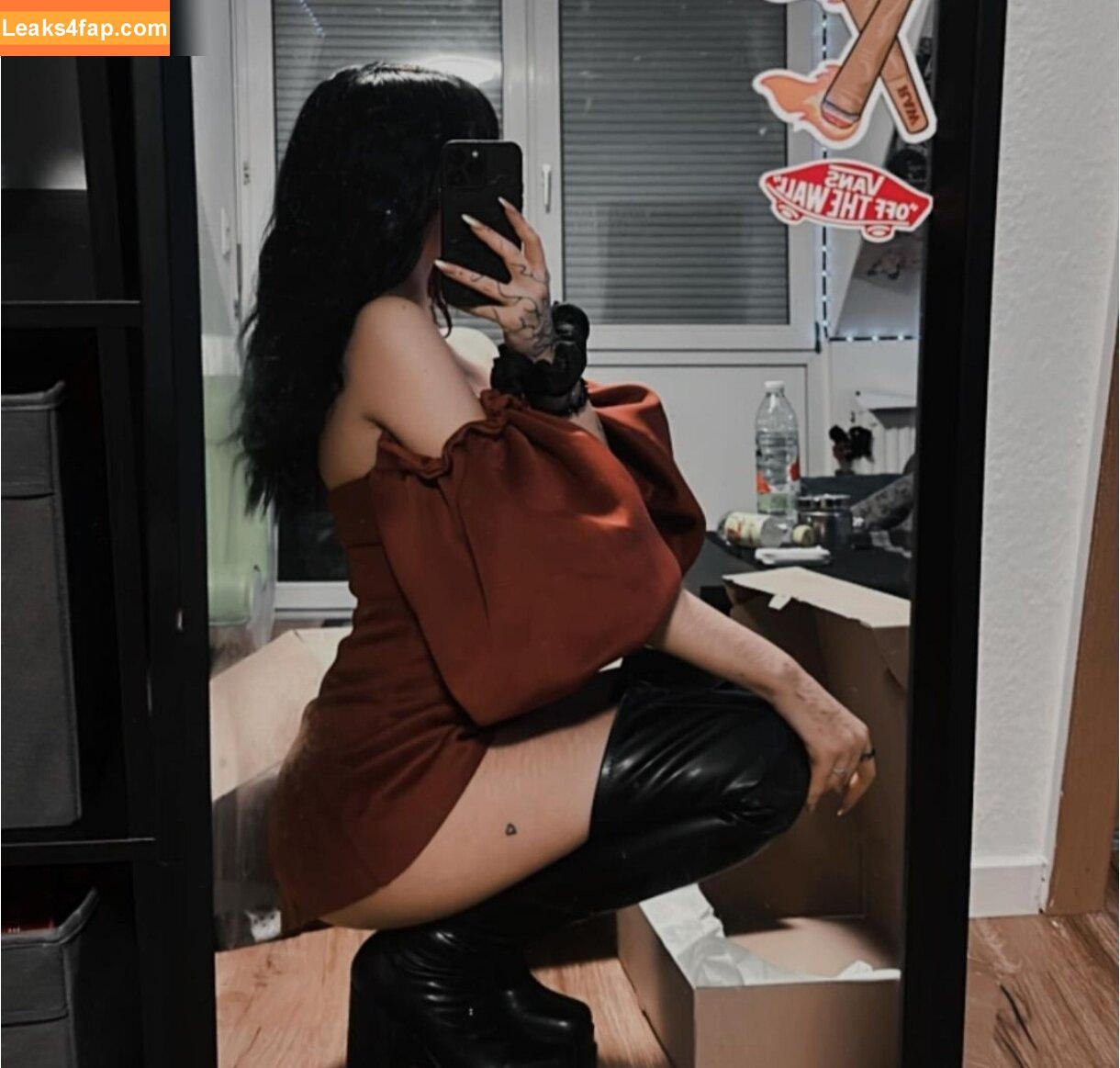 Mondaymodus Kim / kimgerdes / mondaymodus leaked photo photo #0001